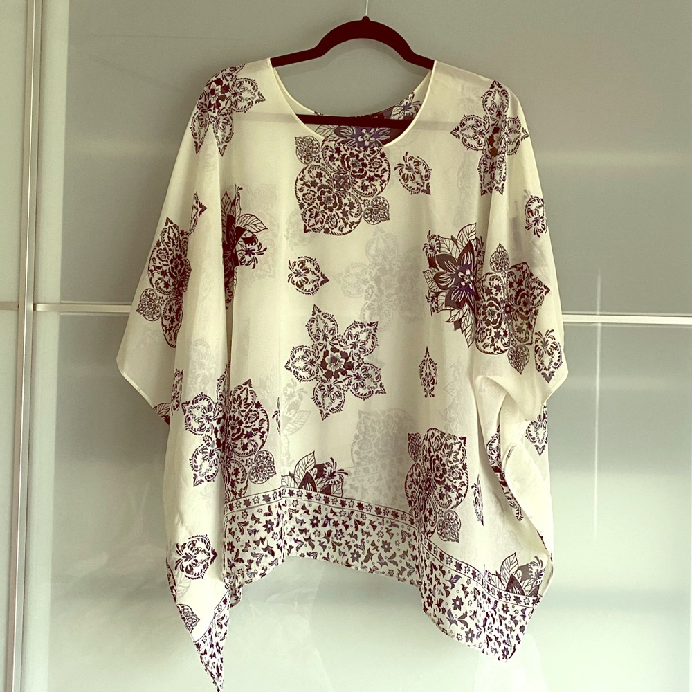 Ann Taylor Factory one size EUC sheer top